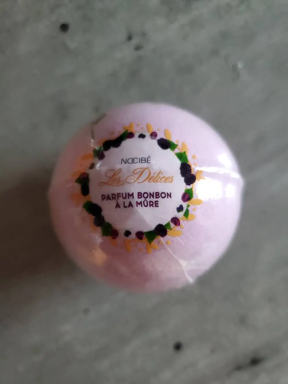 NOCIBÉ - Les délices - Bombe de bain parfum bonbon à la mûre