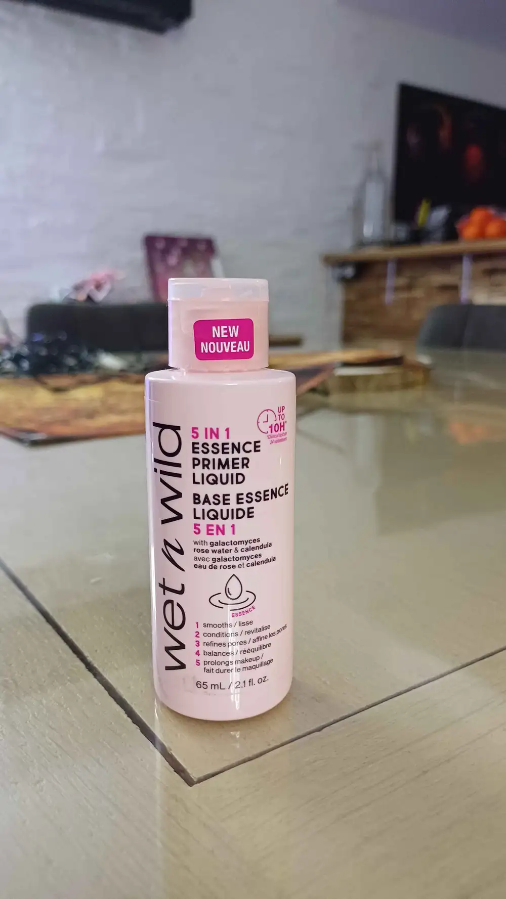 WET N WILD - Base essence liquide 5 en 1