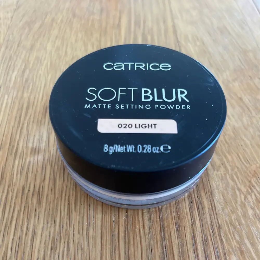 CATRICE - Soft blur - Matte setting powder 020 light
