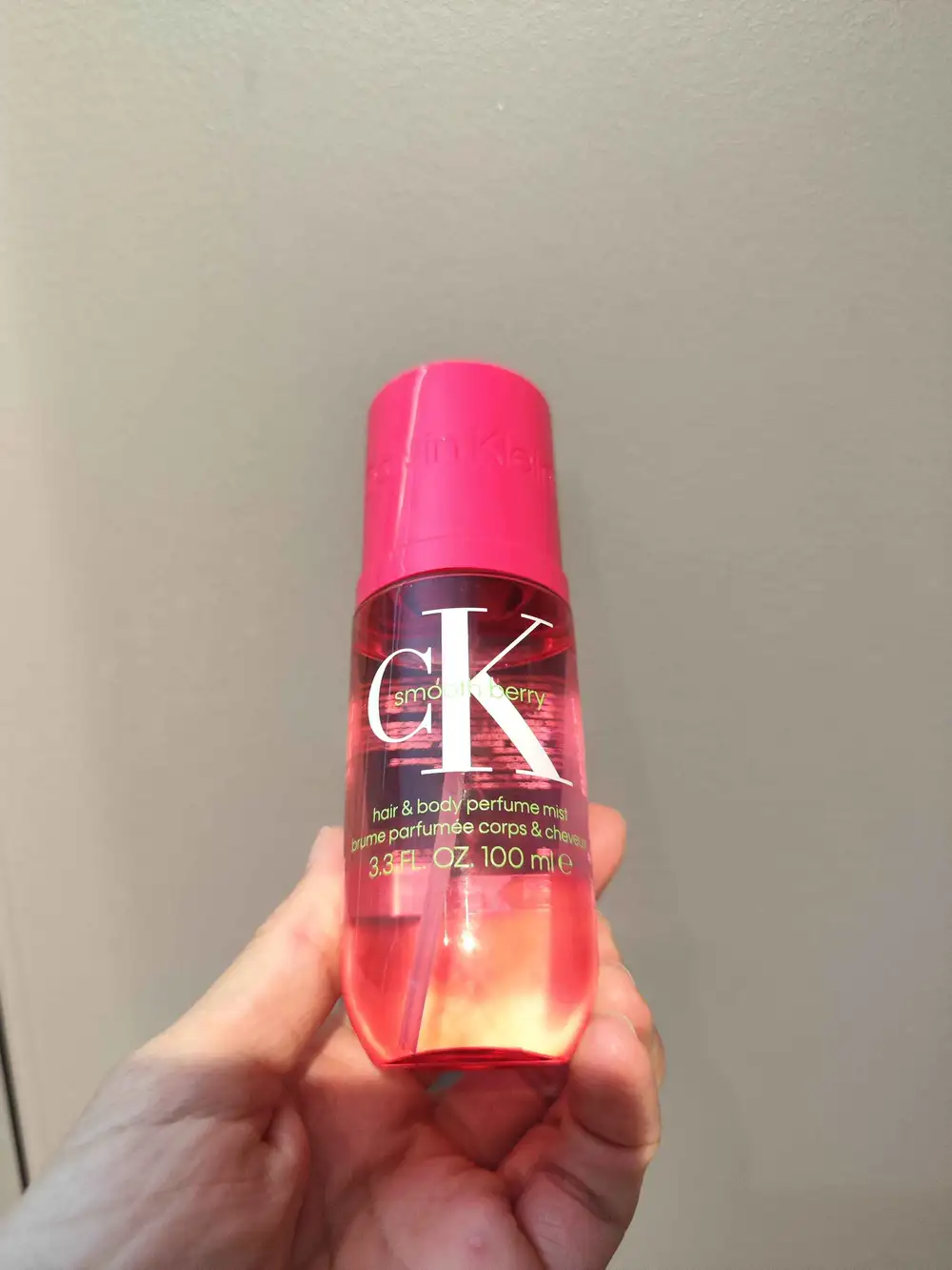 CALVIN KLEIN - Smooth berry - Brume parfumée corps & cheveux