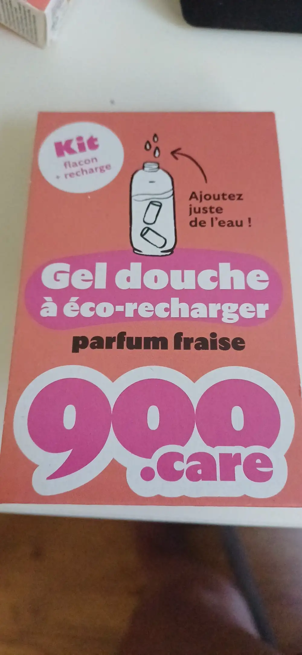 900.CARE - Gel douche à éco-recharger parfum fraise