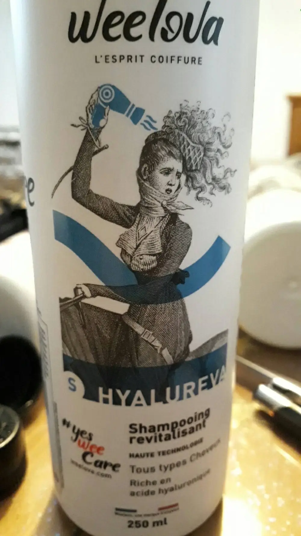 WEELOVA - Hyalureva - Shampooing revitalisant - Haute technologie