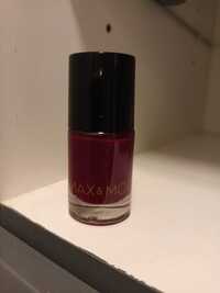 MAX & MORE - Nail polish 432 red velvet