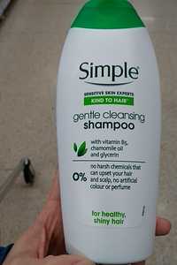 SIMPLE - Gentle cleansing shampoo
