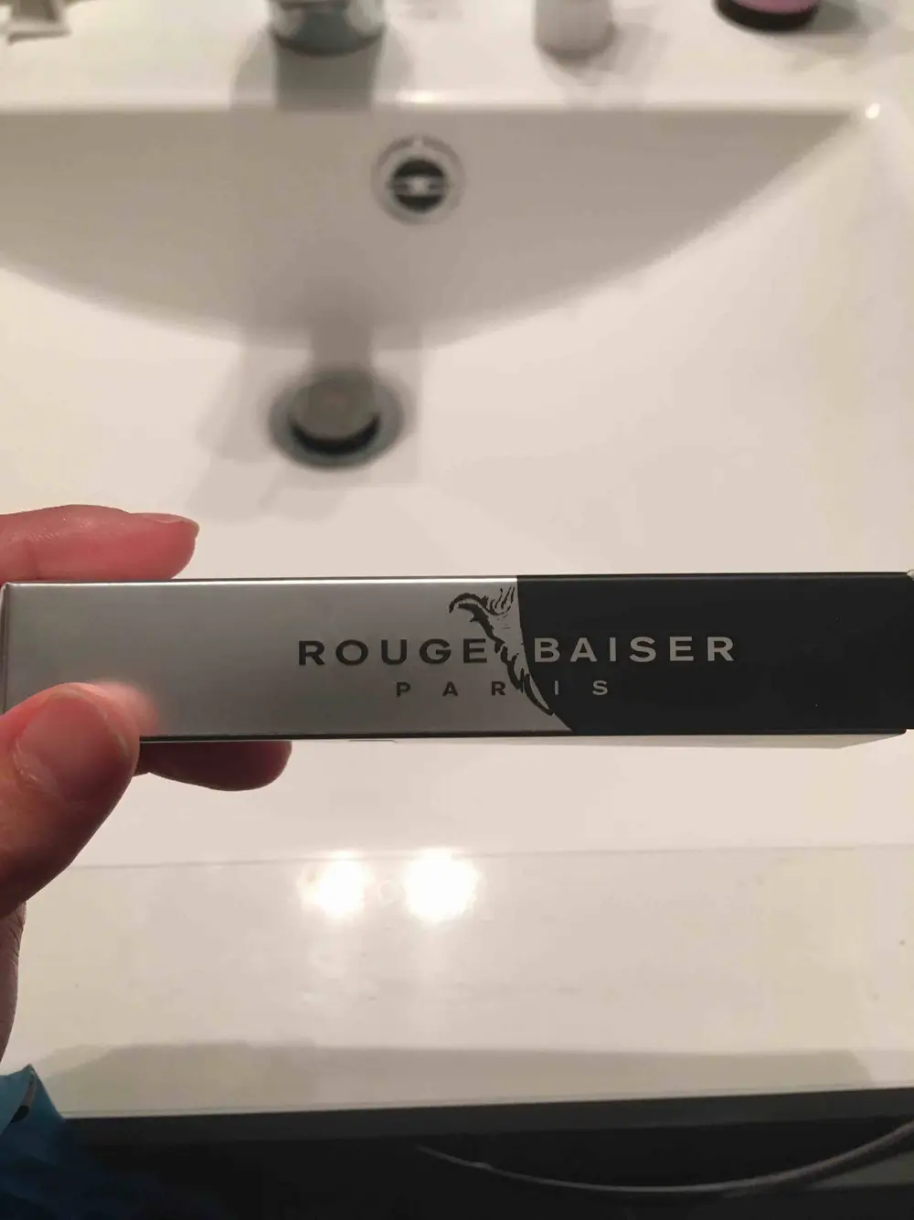 ROUGE BAISER - Brillant à lèvres