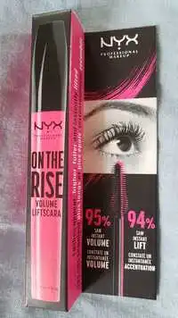 NYX PROFESSIONAL MAKEUP - On the rise - Volume liftscara black