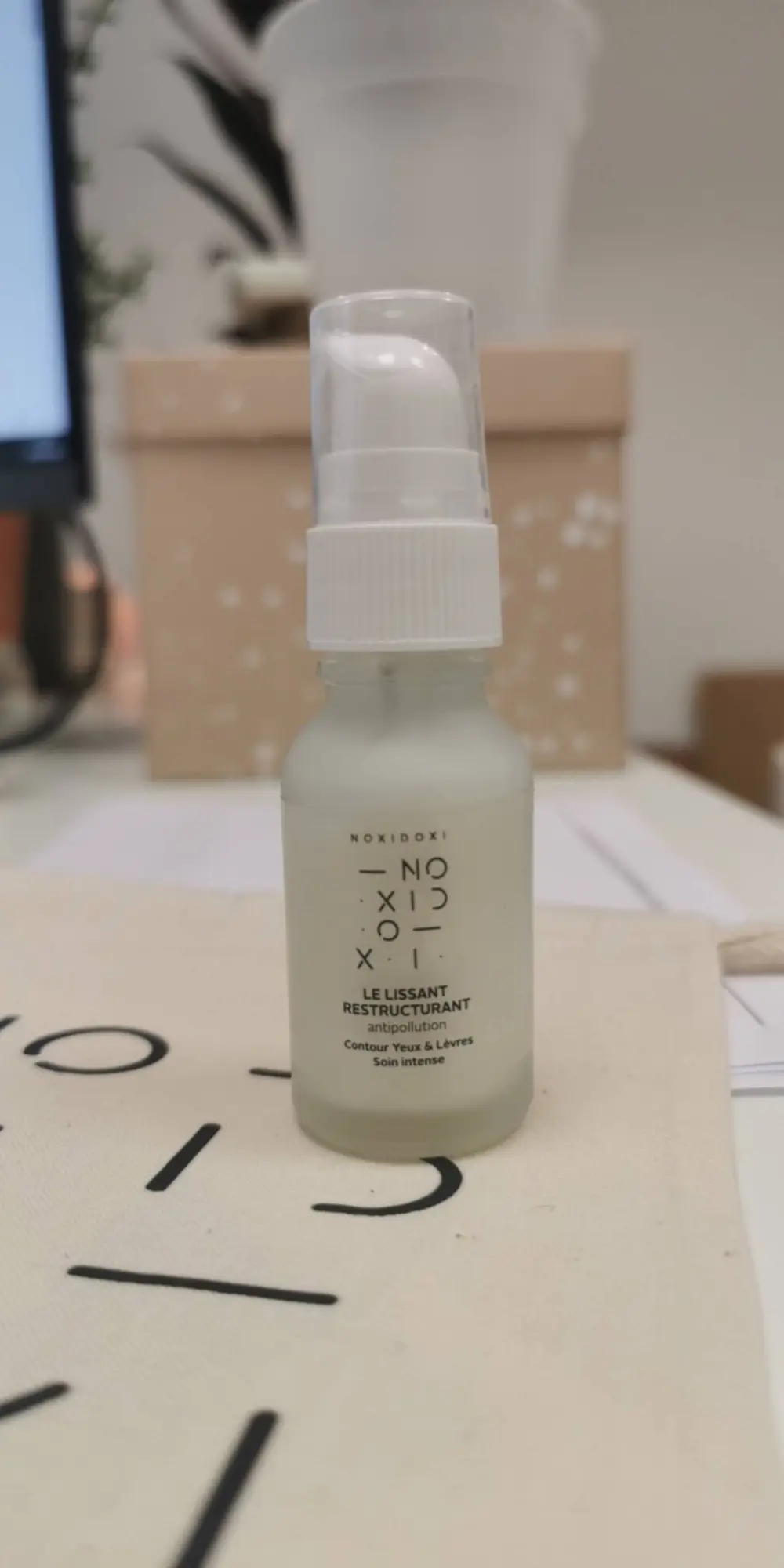 NOXIDOXI - Le lissant restructurant - Contour yeux & Lèvres soin intense