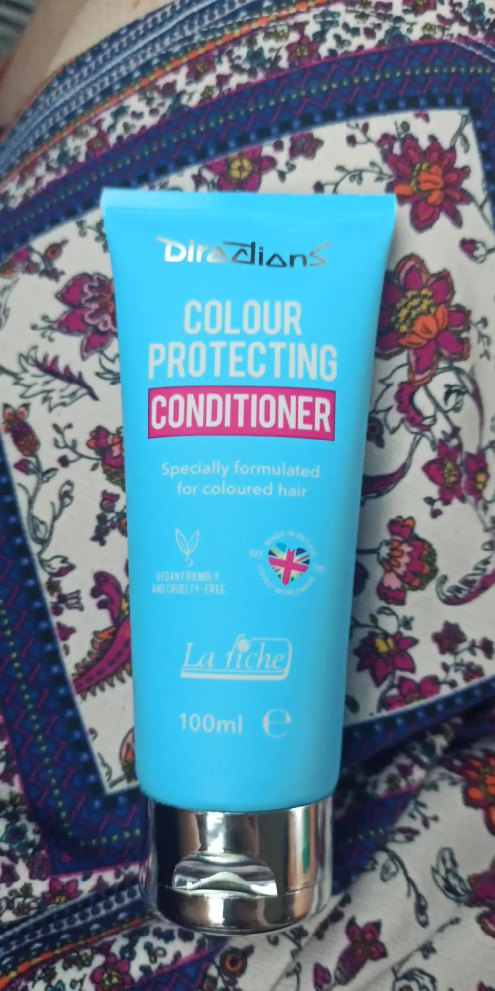 DIRECTIONS - Colour protecting conditioner