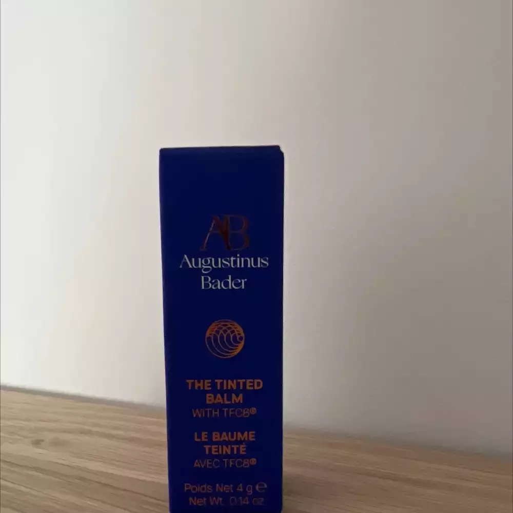 AUGUSTINUS BADER - Le baume teinté avec TFC8