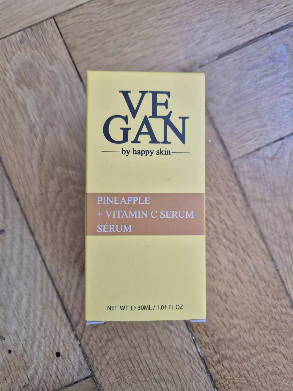 VEGAN BY HAPPY SKIN - Pineapple + vitamin c sérum