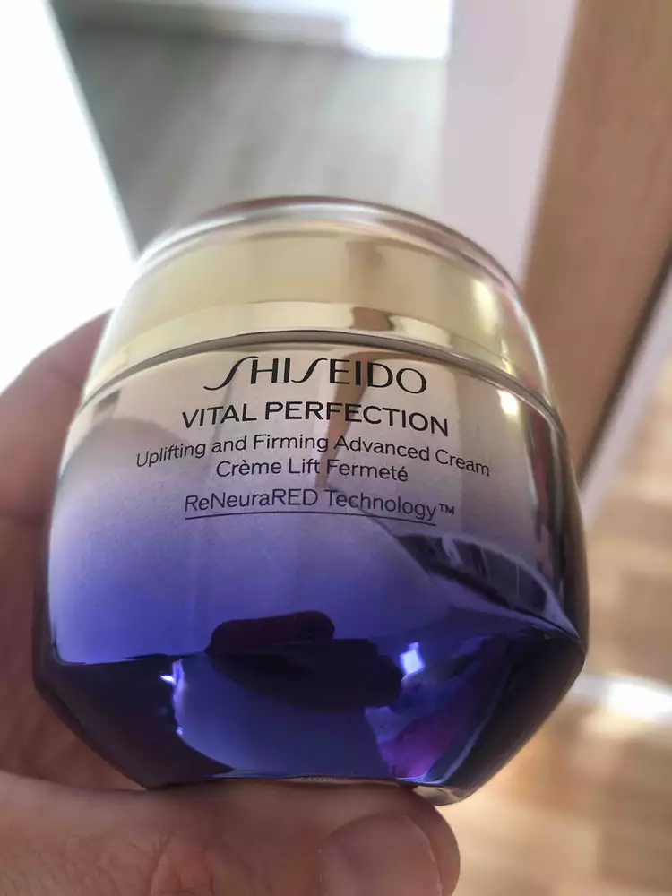 SHISEIDO - Vital perfection - Crème lift fermeté