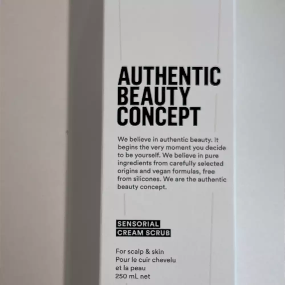 AUTHENTIC BEAUTY CONCEPT - Sensoriel cream scrub