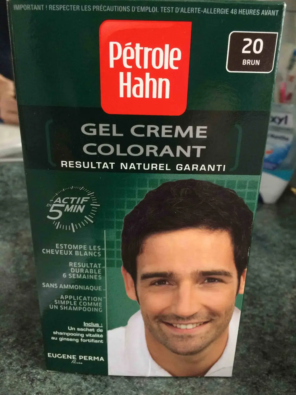 PÉTROLE HAHN - Gel crème colorant 20 brun