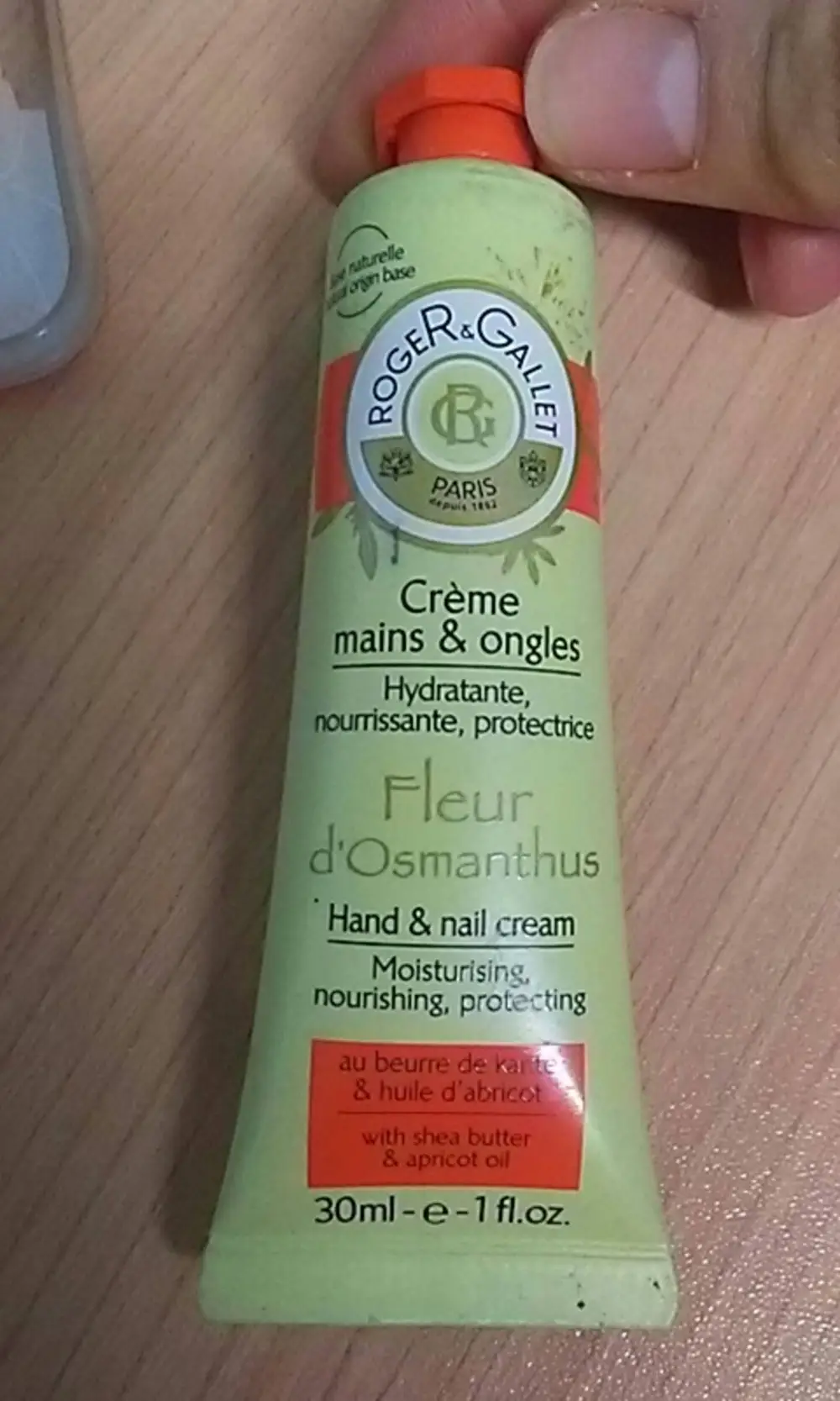 ROGER & GALLET - Fleur d'Osmanthus - Crème mains & ongles