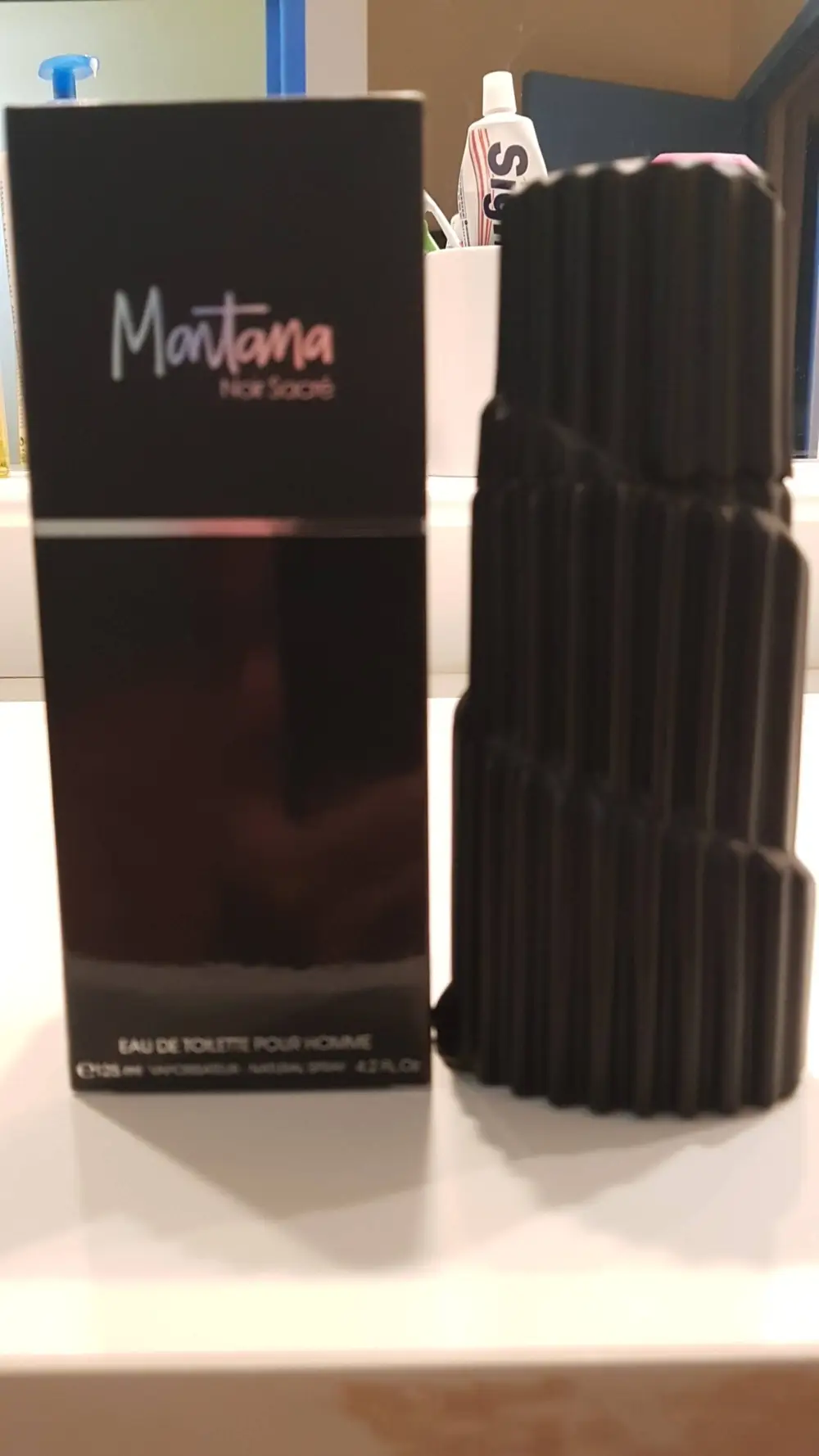 MONTANA - Noir sacré - Eau de toilette pour homme