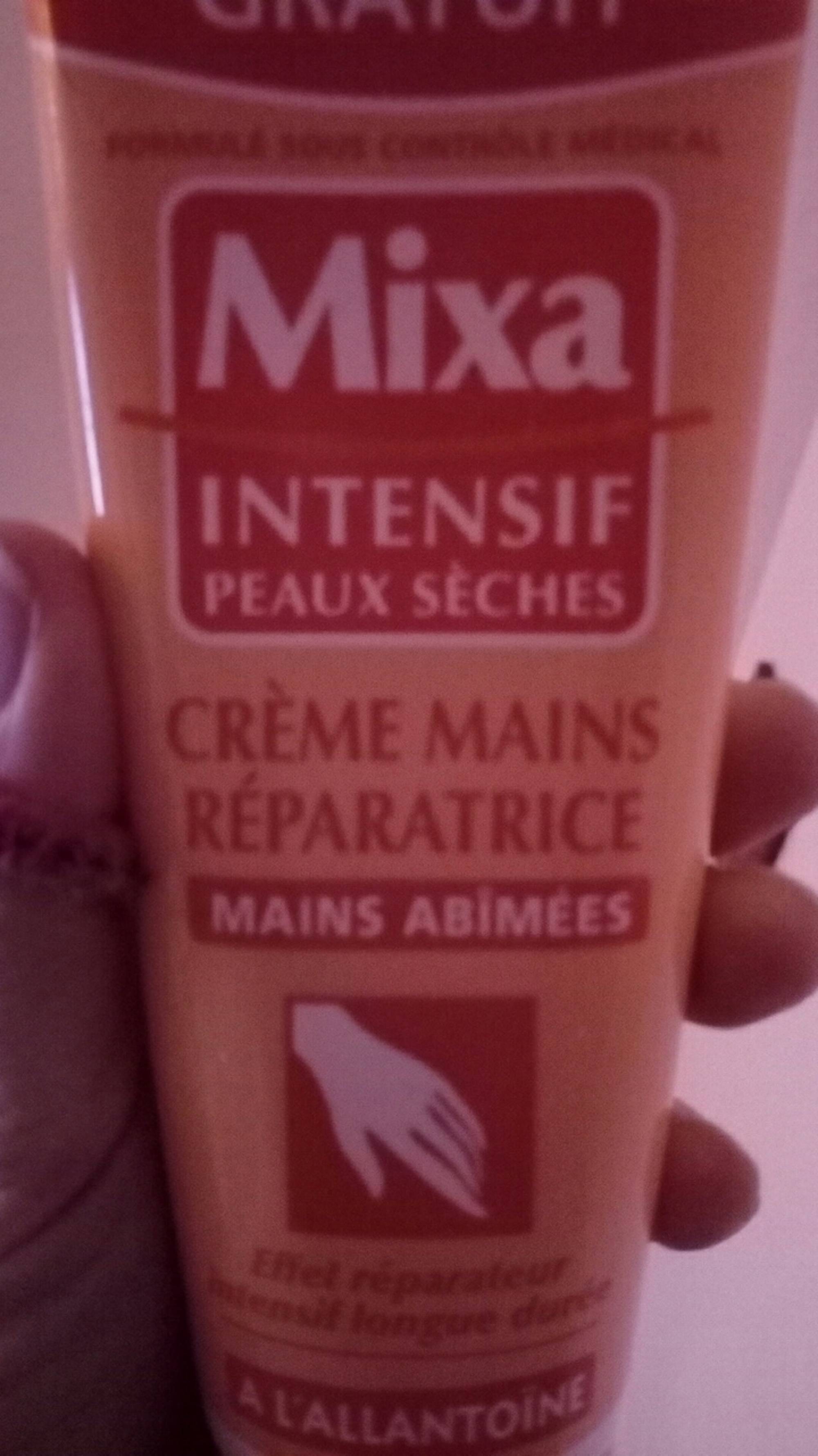 Crème Mains Réparatrice mains abîmées de Mixa