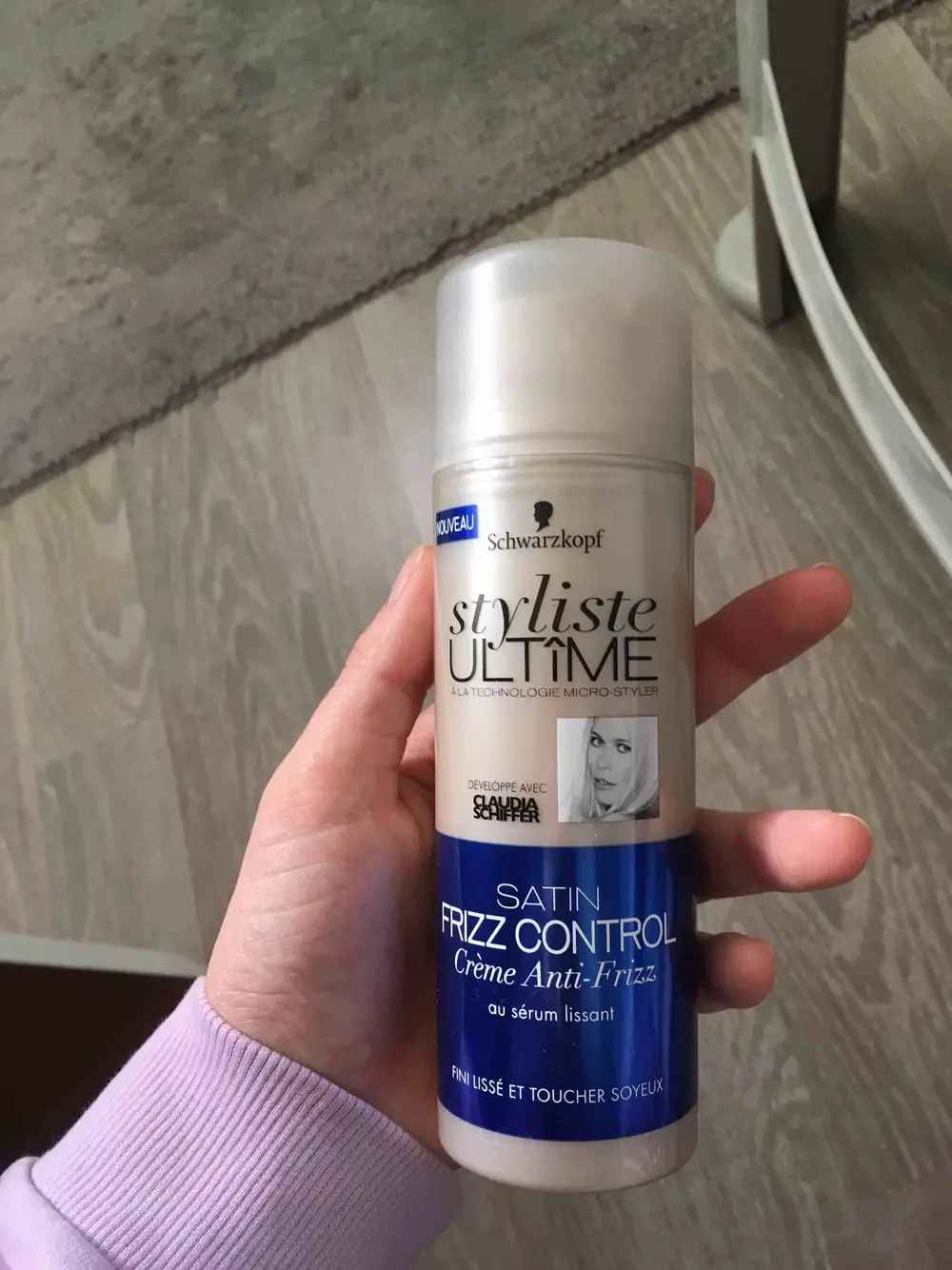 SCHWARZKOPF - Styliste ultime satin frizz control - Crème anti-frizz