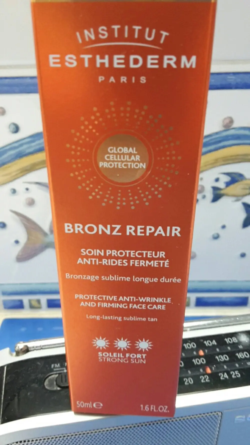 INSTITUT ESTHEDERM - Bronz repair - Soin protecteur anti-rides fermeté