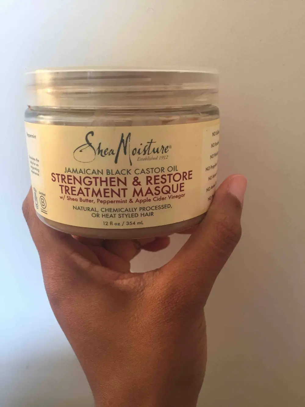 SHEA MOISTURE - Jamaican black castor oil - Strengthen & restore treatment masque