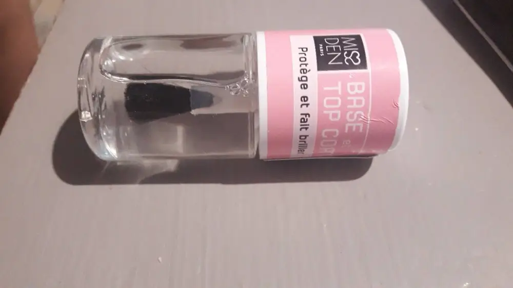 MISS DEN PARIS - Base et top coat 