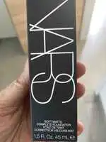 NARS - Fond de teint correcteur velours mat