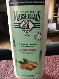 LE PETIT MARSEILLAIS - Lait d'amande douce bio - Crème de douche extra douce