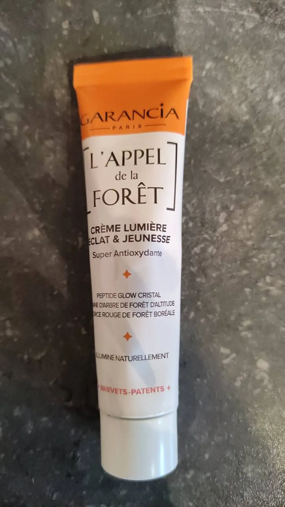 GARANCIA - L'appel de la forêt - Crème lumière éclat et jeunesse