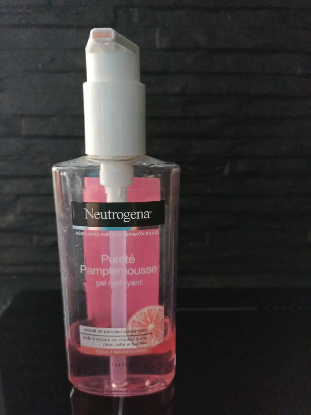 NEUTROGENA - Pureté Pamplemousse - Gel nettoyant 