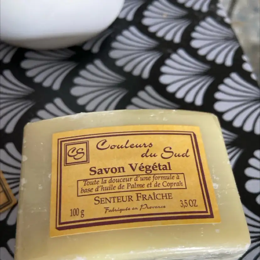 COULEURS DU SUD - Savon végétal senteur fraiche