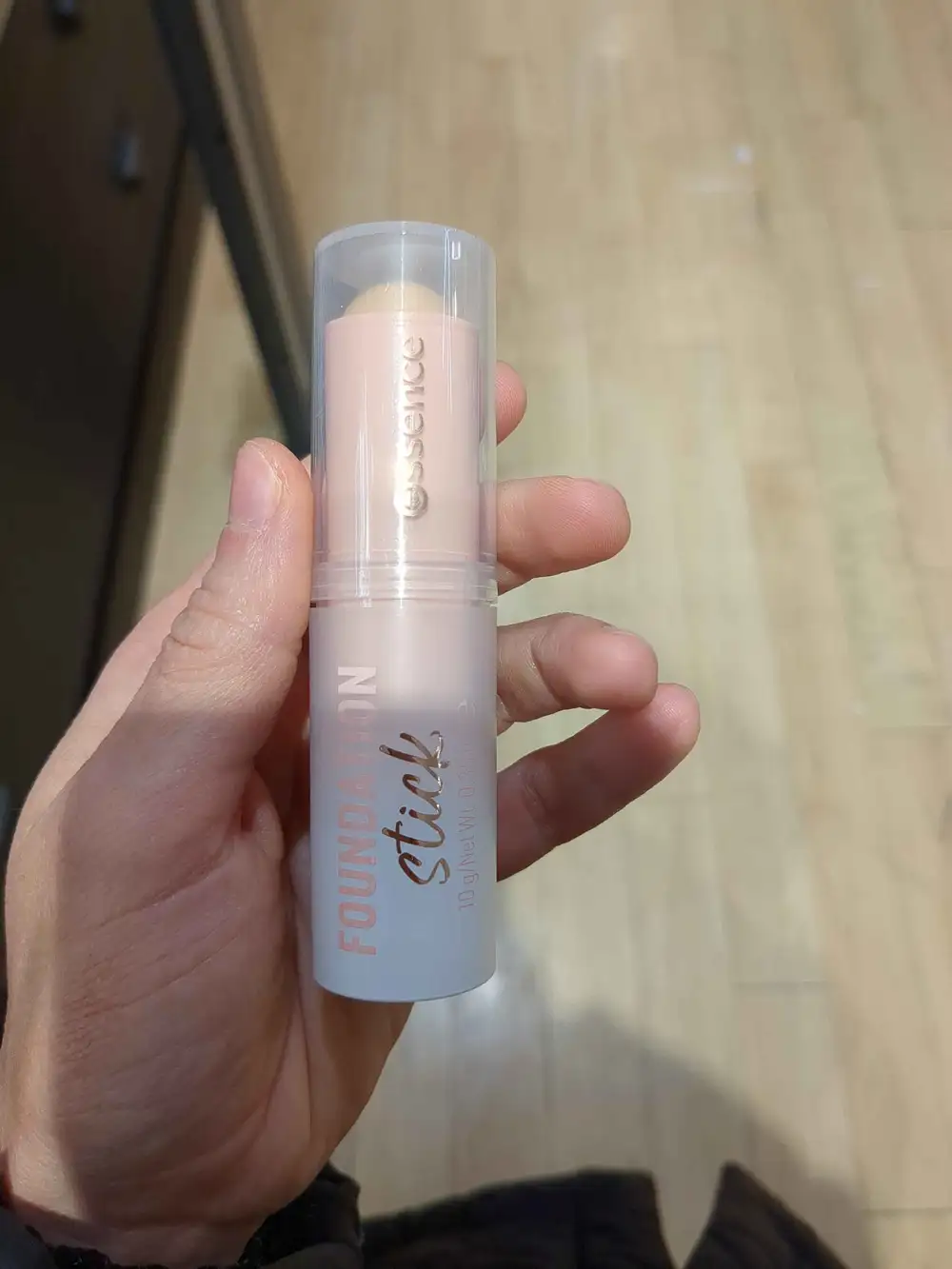 ESSENCE - Foundation stick 