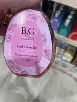 BULLES ET GOURMANDISES - Gel douche macaron framboise