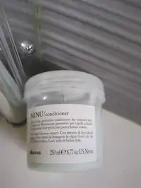 DAVINES - Minu conditioner