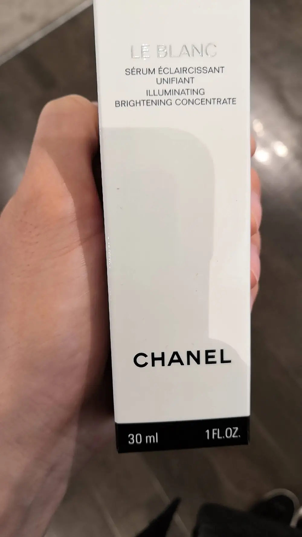 CHANEL - Sérum éclaircissant unifiant