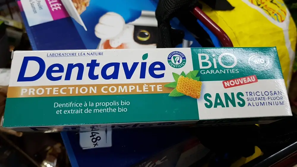 DENTAVIE - Protection complète - Dentifrice à la propolis et extrait de menthe bio