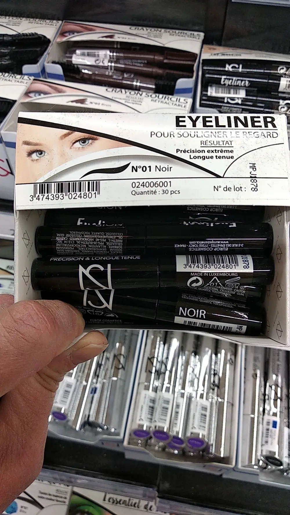 EUROP COSMETICS - Eyeliner précision & longue tenue n° 01 noir