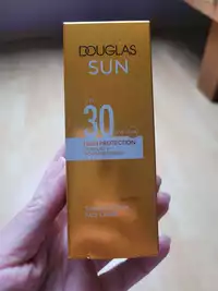 DOUGLAS - Sun protection face cream SPF 30