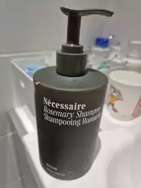 NÉCESSAIRE - Shampooing romarin
