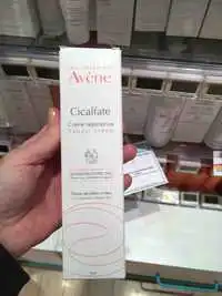 EAU THERMALE AVÈNE - Cicalfate crème réparatrice peaux sensible irritées