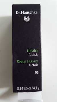 DR. HAUSCHKA - Rouge à Lèvres fuchsia 05