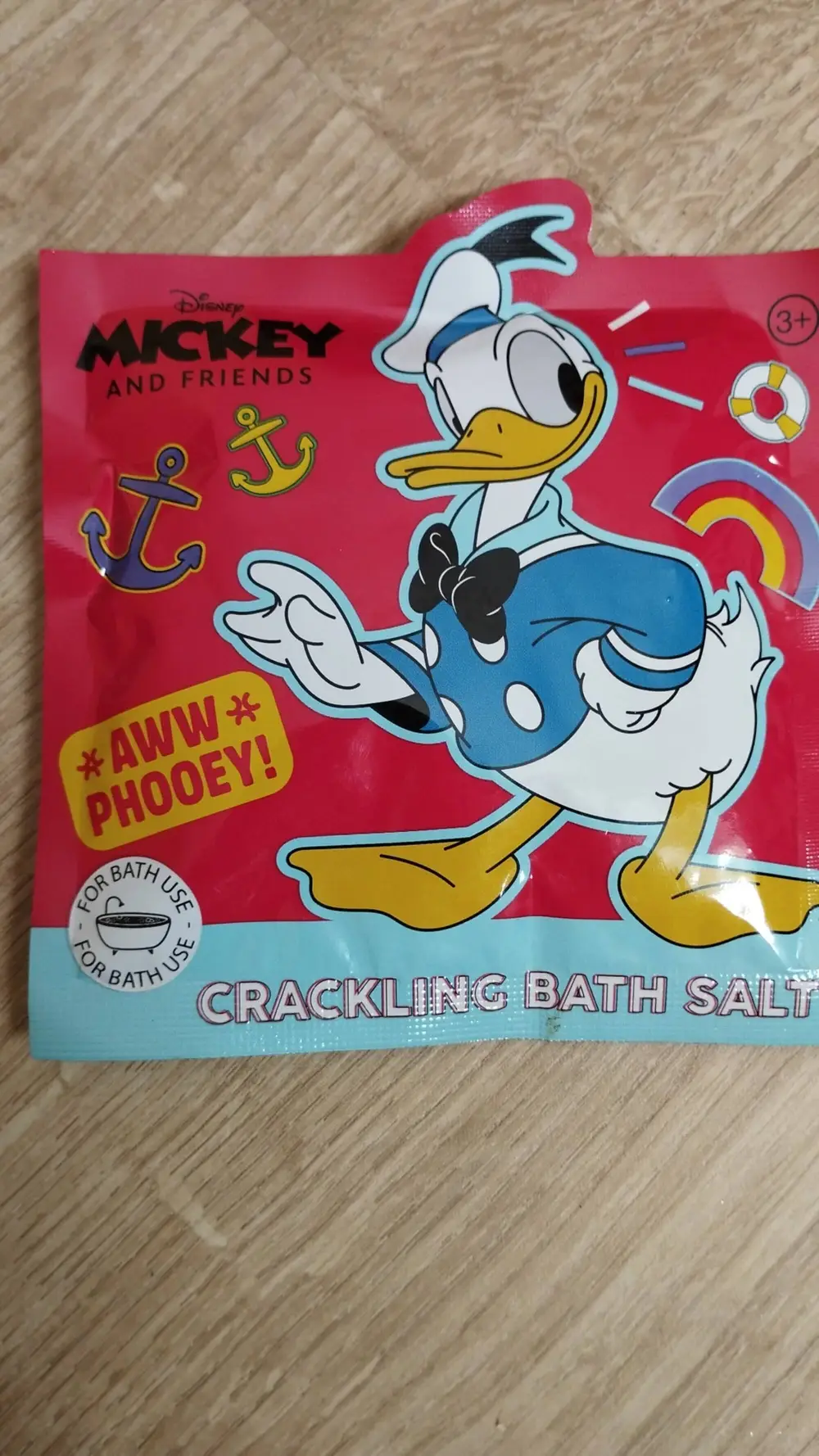 DISNEY - Mickey and friends - Crackling bath salt