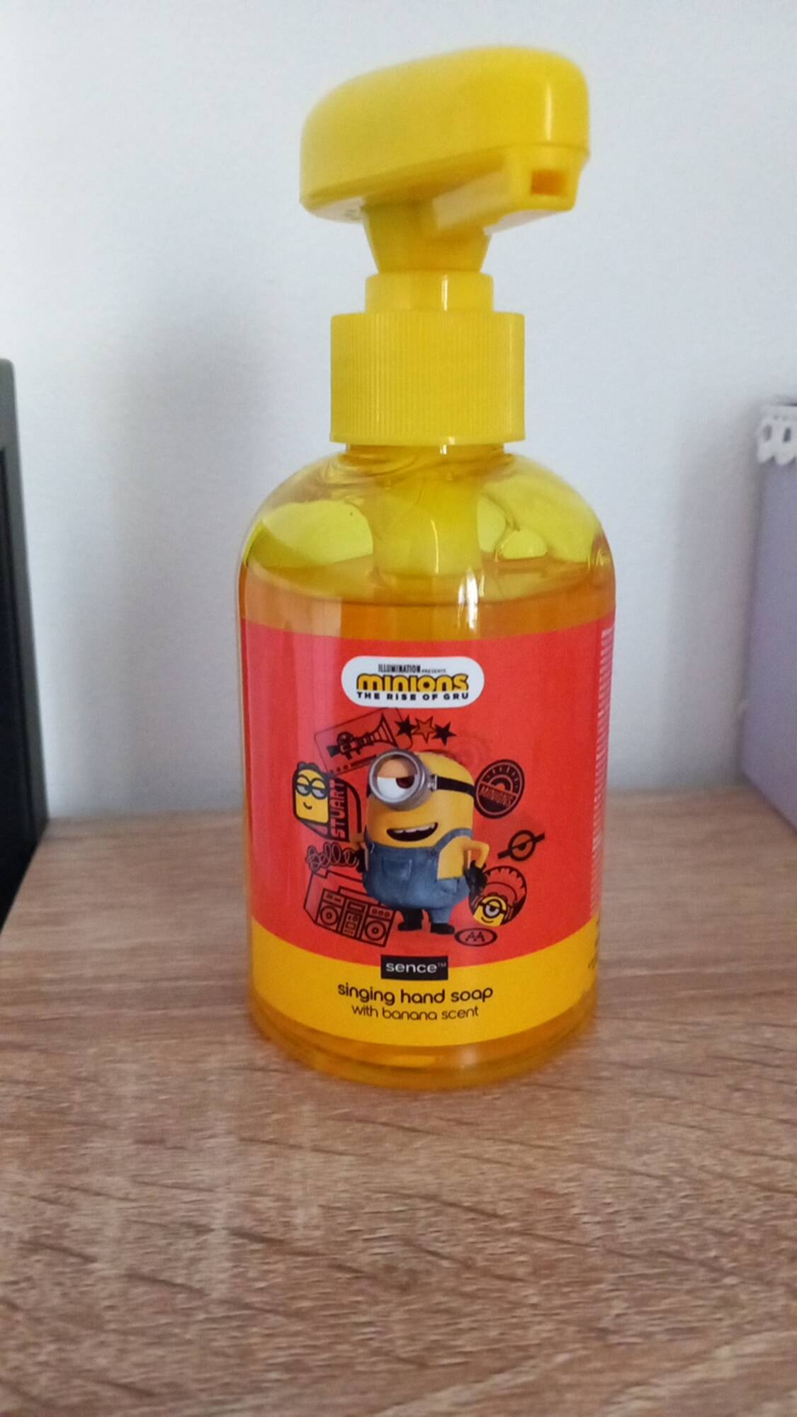 SENCE - Minions the rise of gru - Singing hand soap