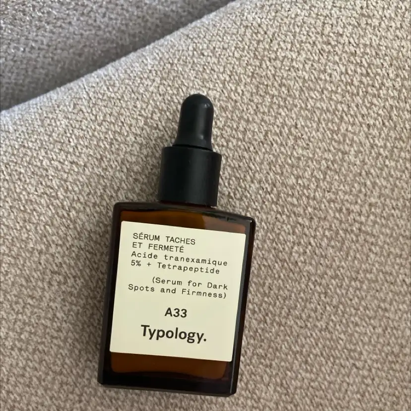 TYPOLOGY - A33 - Sérum taches et fermeté