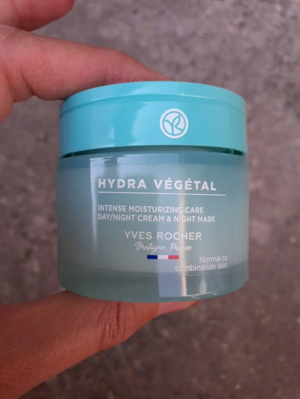 YVES ROCHER - Hydra Végétal - intense moisturizing care day/night cream