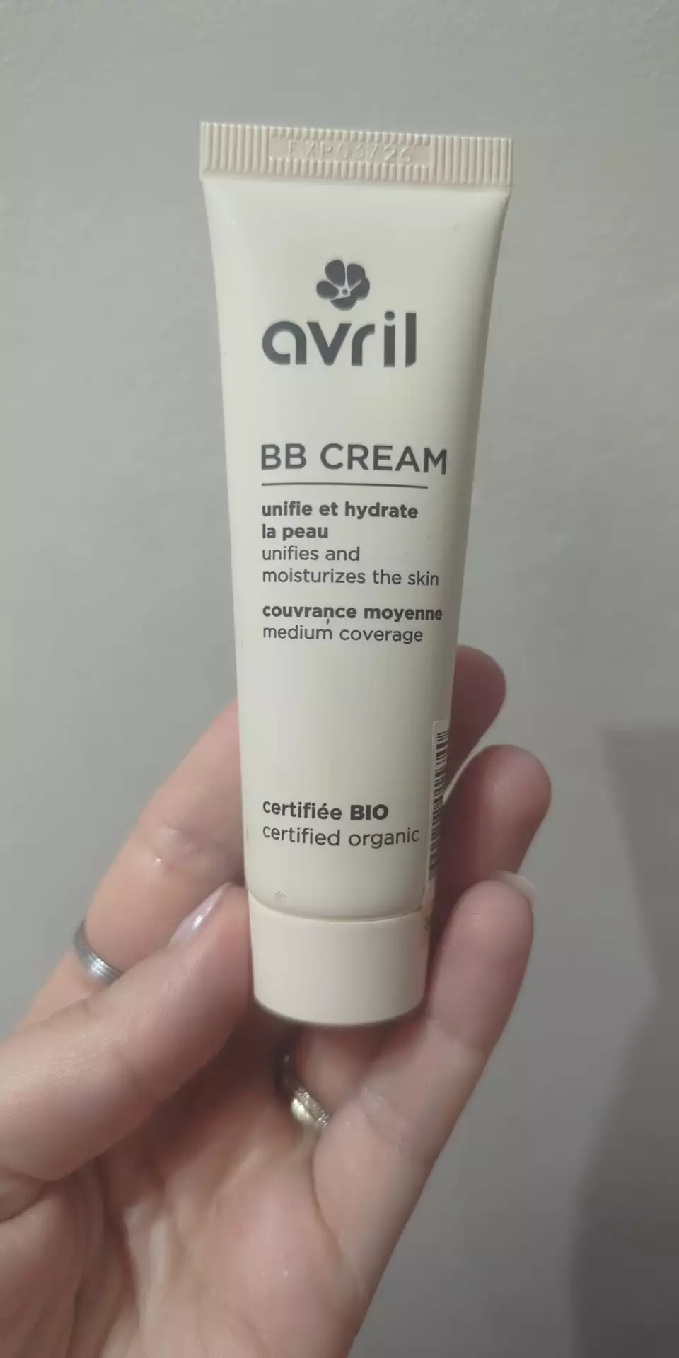 AVRIL - BB cream unifie et hydrate la peau