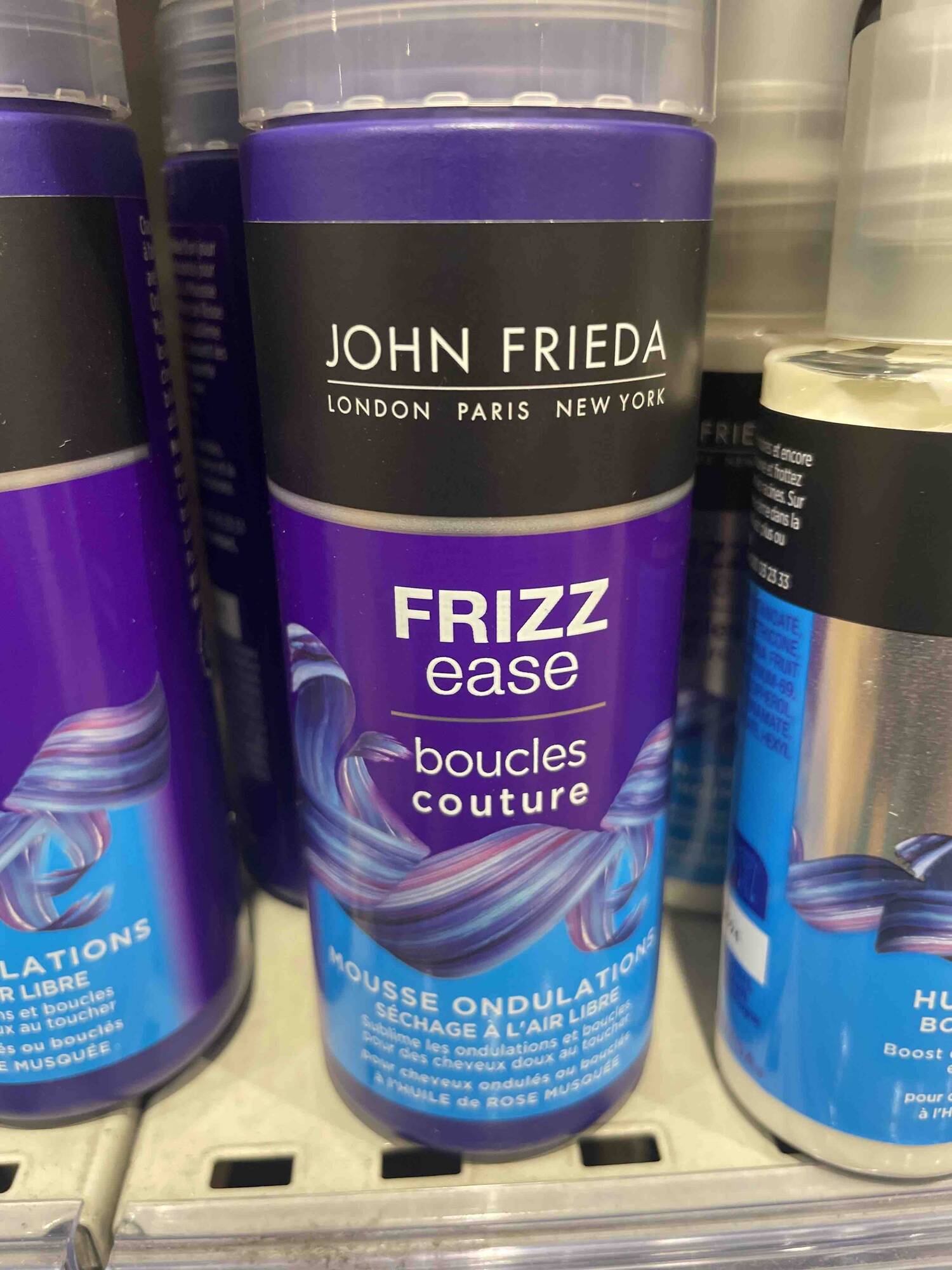 JOHN FRIEDA - Frizz ease - Mousse ondulations