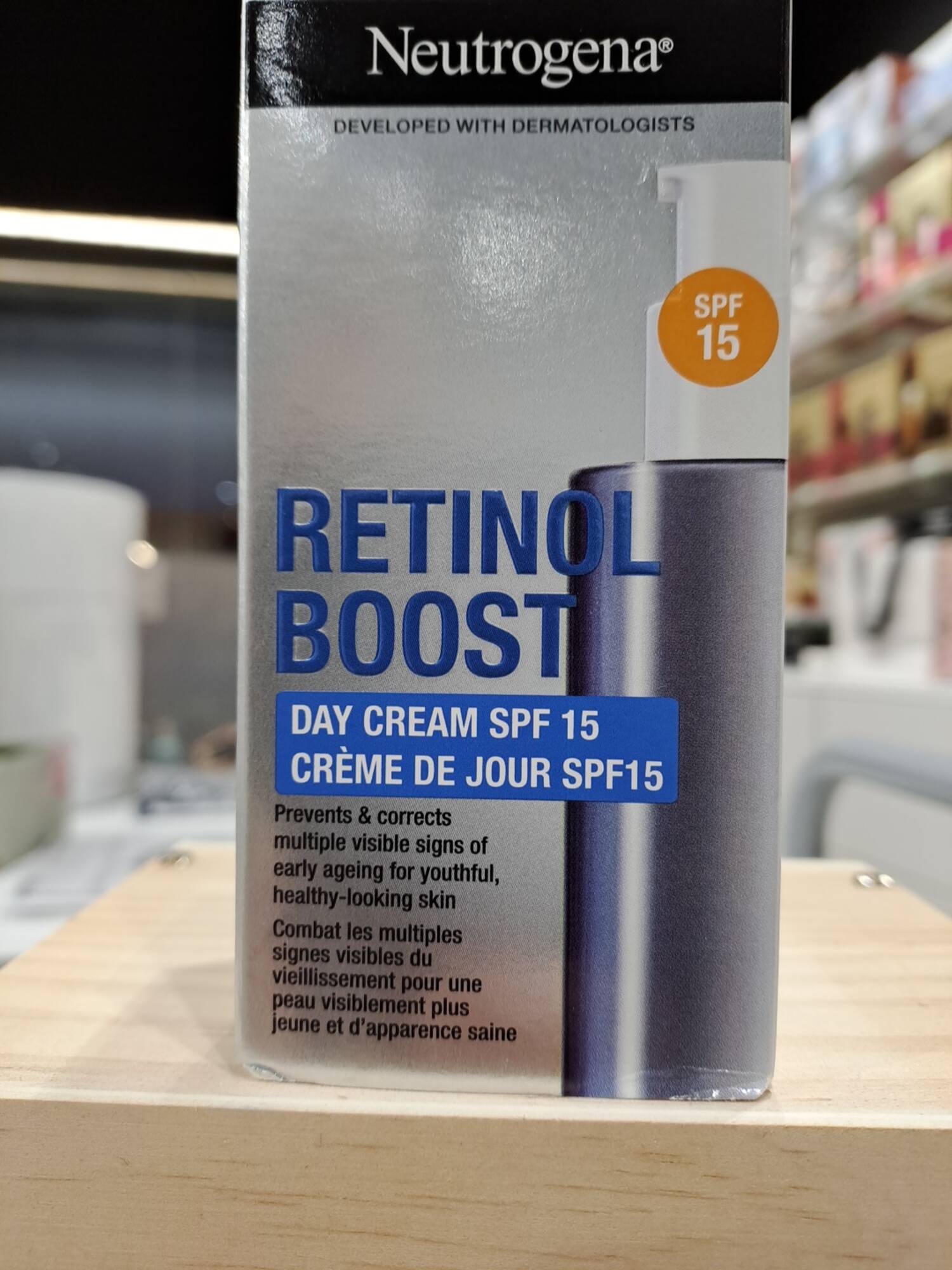 NEUTROGENA - Retinol boost - Crème de jour SPF15