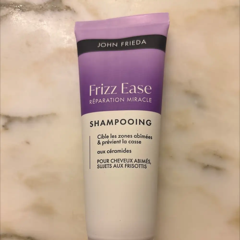 JOHN FRIEDA - Frizz Ease - Shampooing 