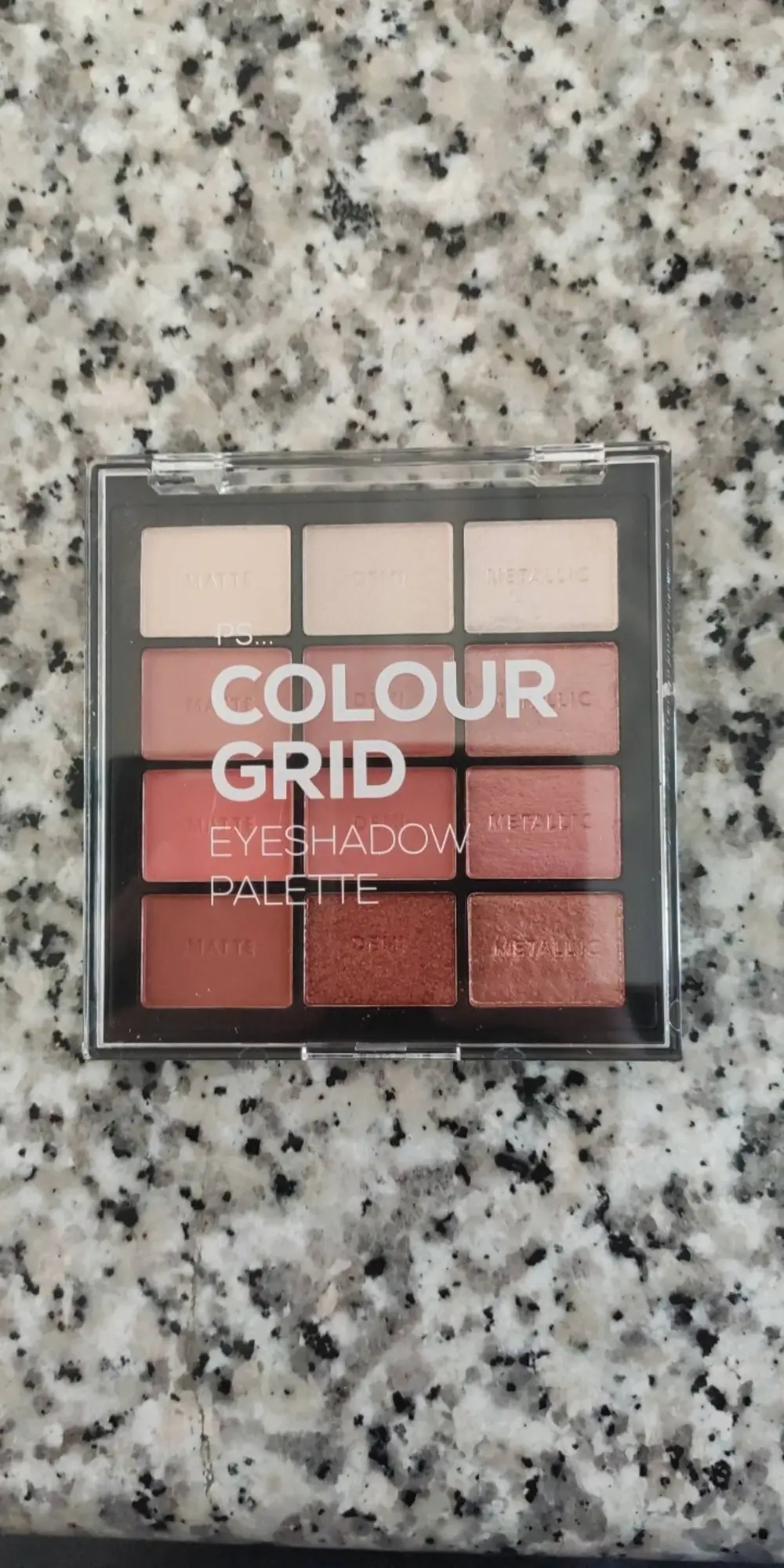 PRIMARK - Colour grid - Eyeshadow palette