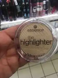 ESSENCE - The highlighter Luminous glow