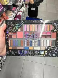 FAB FACTORY - Ultimate metals - Luxury make-up artist 66 colour palette